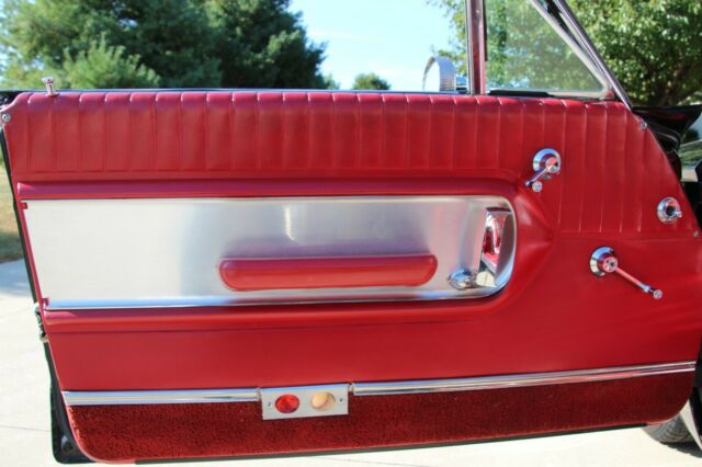 Ford Galaxie 1964 image number 10