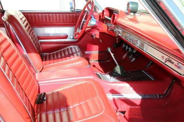 Ford Galaxie 1964 image number 11