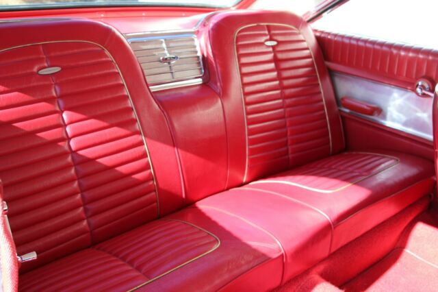 Ford Galaxie 1964 image number 8