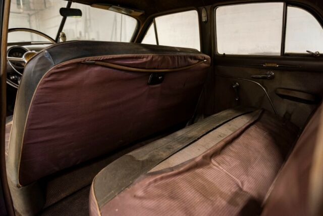 Ford Custom 1949 image number 12