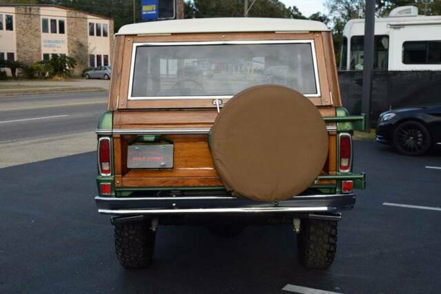 Ford Bronco 1974 image number 11