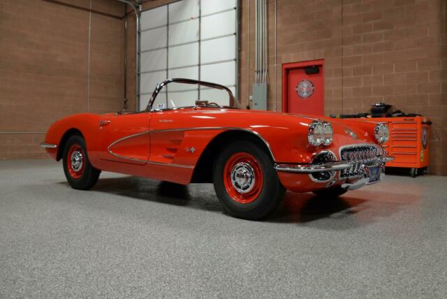 Chevrolet Corvette 1960 image number 3