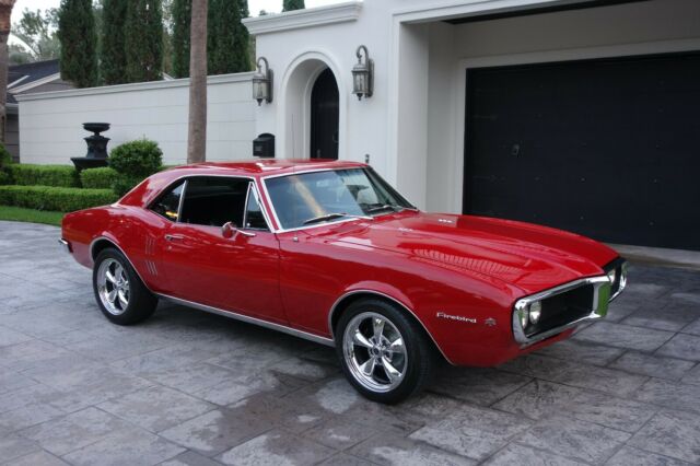 Pontiac Firebird 1967 image number 3