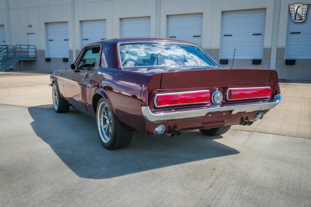 Ford Mustang 1967 image number 9