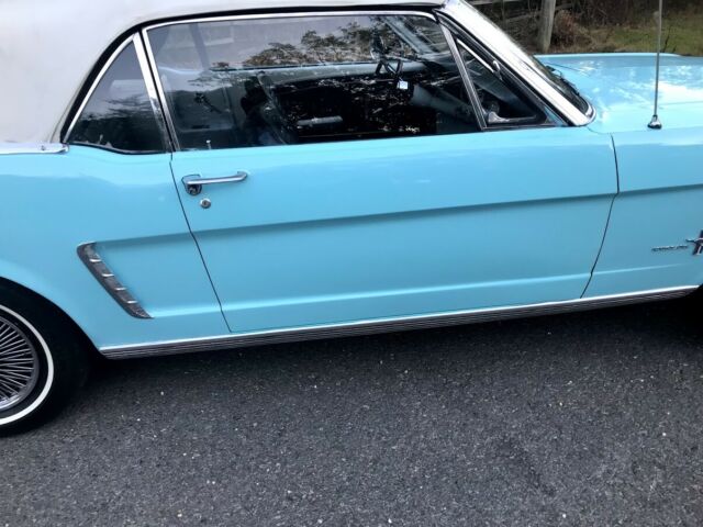 Ford Mustang 1965 image number 34
