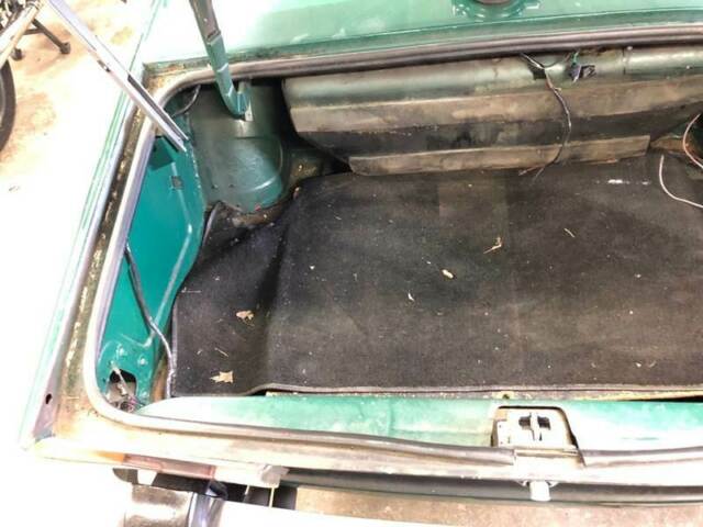 Triumph TR-6 1975 image number 39