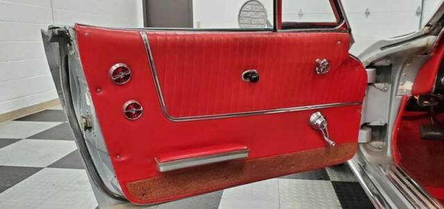 Chevrolet Corvette 1963 image number 39
