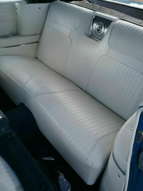 Chevrolet Impala 1963 image number 17