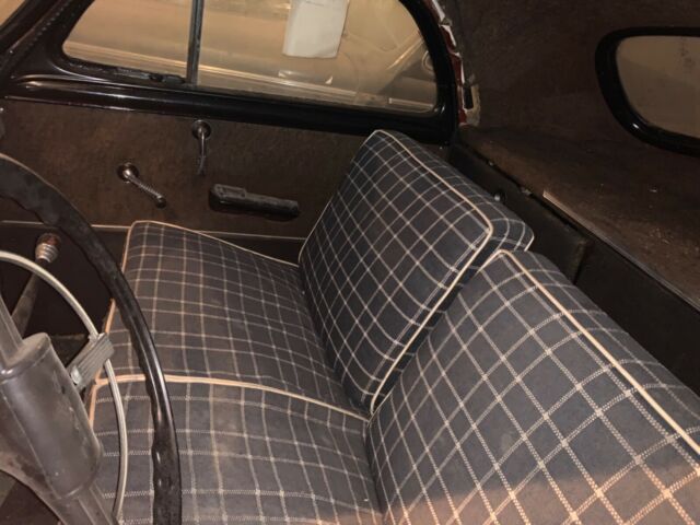 DeSoto CUTOM COUPE 1941 image number 9