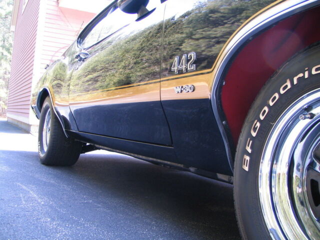 Oldsmobile 442 1970 image number 14