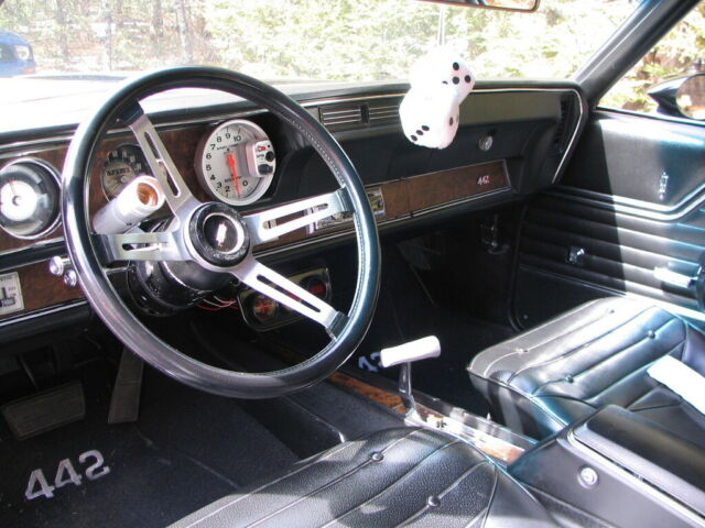 Oldsmobile 442 1970 image number 21