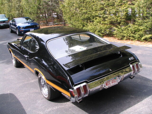 Oldsmobile 442 1970 image number 4
