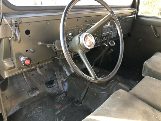 Jeep m-715 1968 image number 9