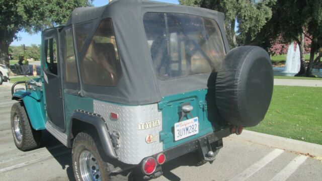 Toyota Land Cruiser 1971 image number 3