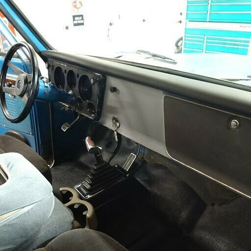 Chevrolet C-10 1971 image number 1
