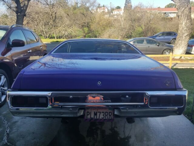 Plymouth Road Runner 1973 image number 8