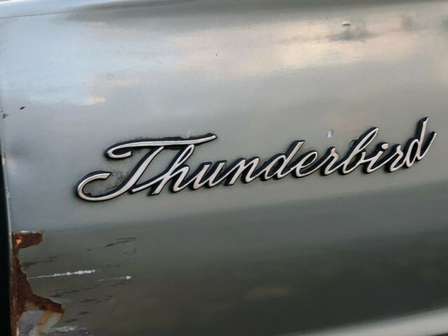 Ford Thunderbird 1965 image number 15