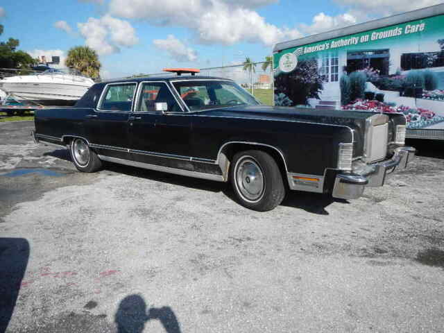 Lincoln Continental 1978 image number 1