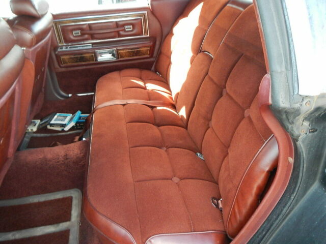 Lincoln Continental 1978 image number 34
