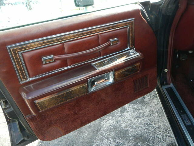 Lincoln Continental 1978 image number 40