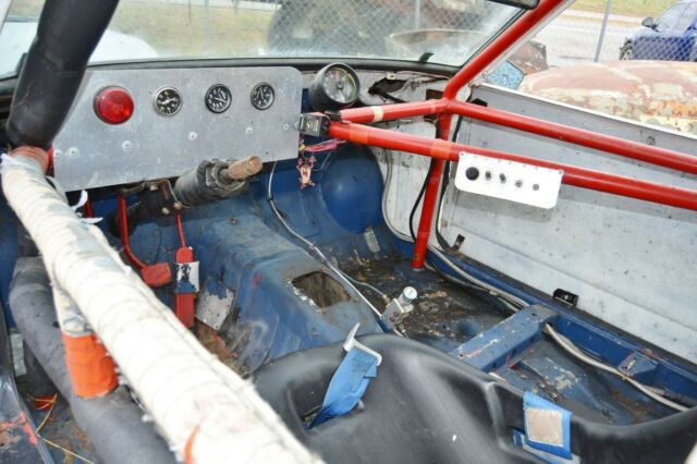 Toyota Corolla 1972 image number 15