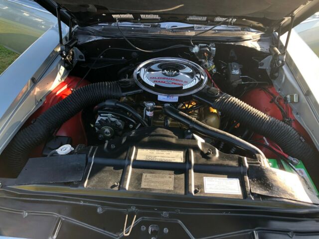Oldsmobile 442 1969 image number 10