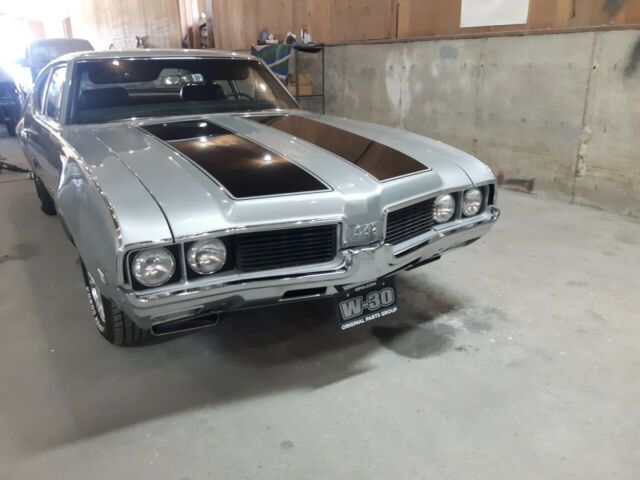 Oldsmobile 442 1969 image number 46