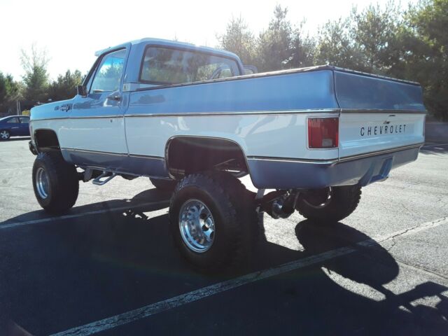 Chevrolet C/K Pickup 1500 1973 image number 24
