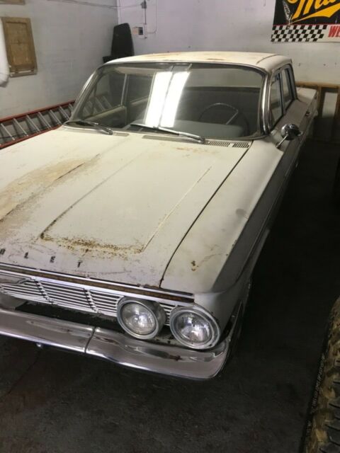 Chevrolet Belair 1961 image number 29