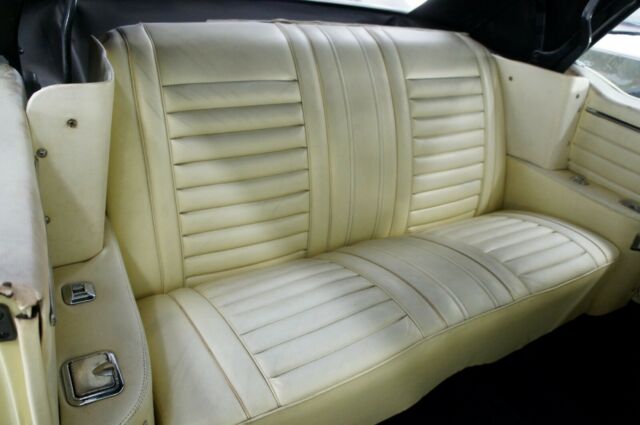 Oldsmobile 442 1967 image number 22