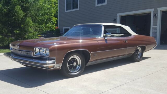 Buick Centurion 1973 image number 1