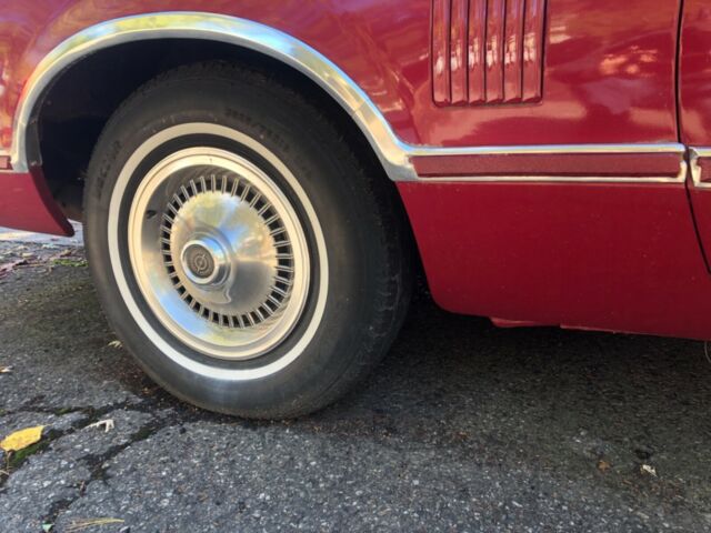 Ford Thunderbird 1977 image number 29