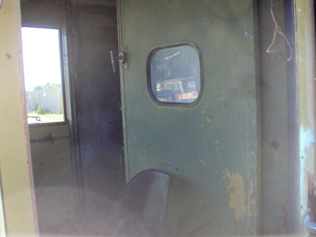 International Harvester KB5 1948 image number 16
