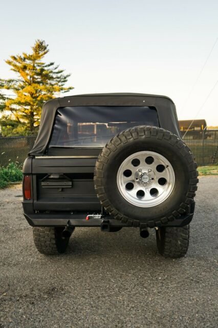 Ford Bronco 1967 image number 18