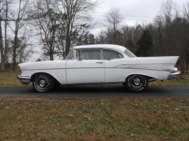 Chevrolet Bel Air/150/210 1957 image number 26