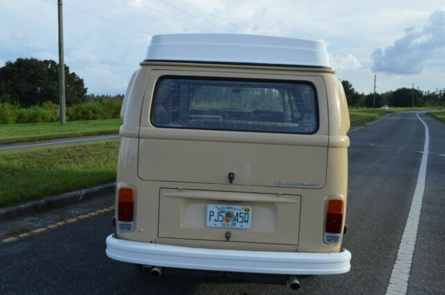 Volkswagen Bus/Vanagon 1978 image number 27