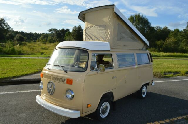 Volkswagen Bus/Vanagon 1978 image number 6