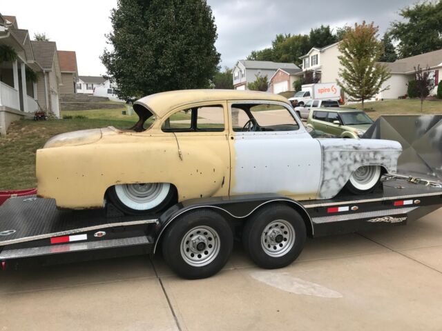 Chevrolet Bel Air/150/210 1954 image number 10