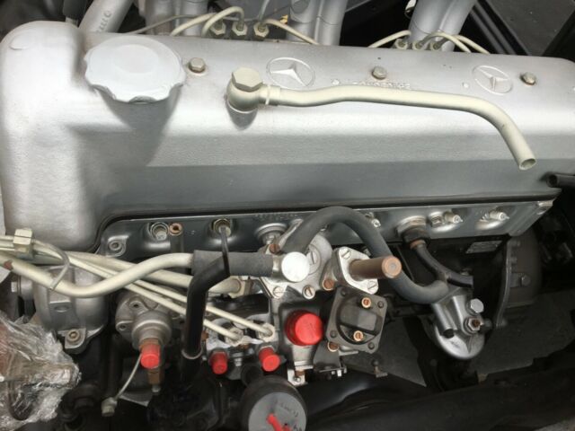 Mercedes-Benz 220SE 1960 image number 23
