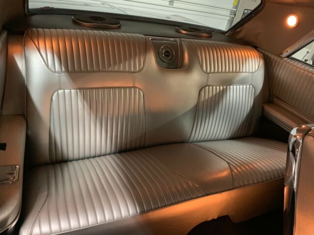 Chevrolet Impala 1964 image number 19