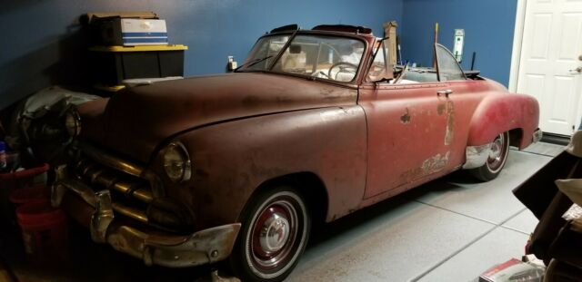 Chevrolet Styleline Deluxe 1952 image number 1