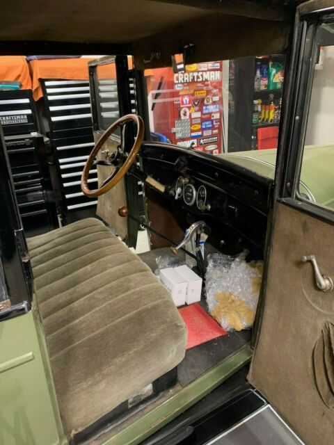 Chevrolet AA Capitol 1927 image number 21