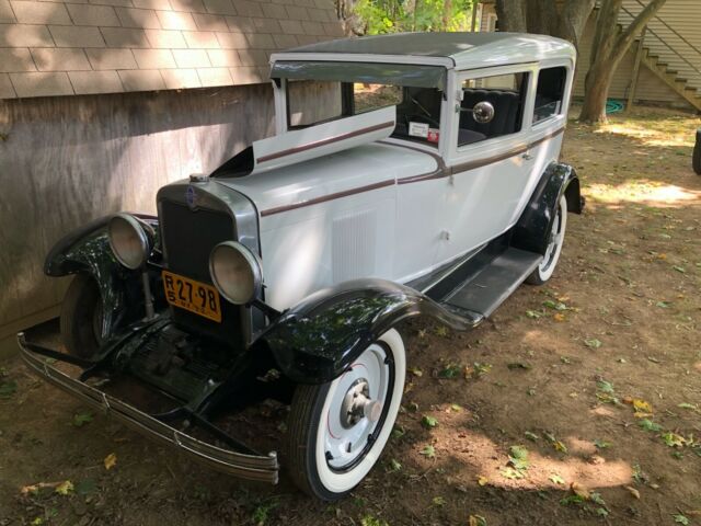 Chevrolet International 1929 image number 6