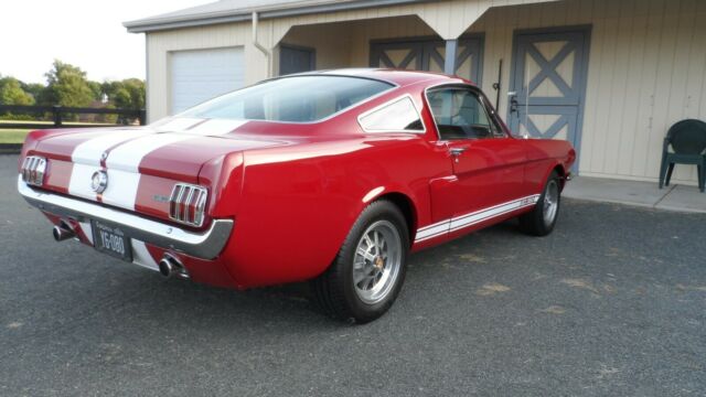 Ford Mustang 1966 image number 21