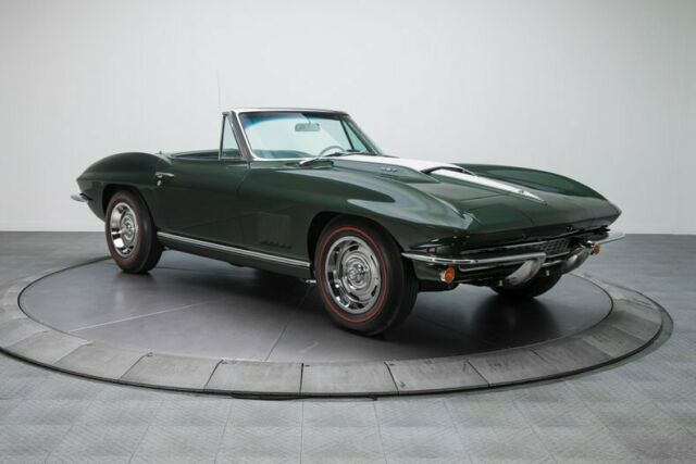 Chevrolet Corvette 1967 image number 11