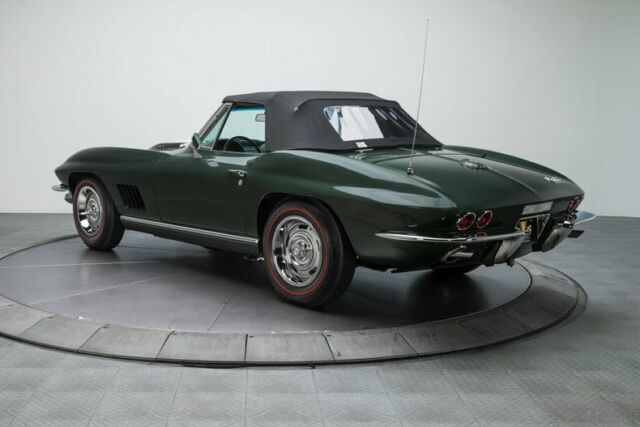 Chevrolet Corvette 1967 image number 15