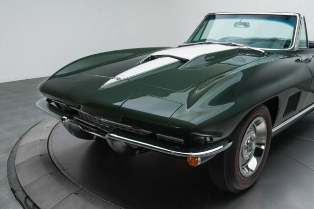 Chevrolet Corvette 1967 image number 23