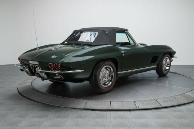 Chevrolet Corvette 1967 image number 33