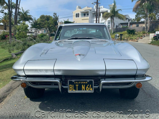 Chevrolet Corvette 1964 image number 19