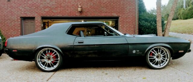 Ford Mustang 1972 image number 0